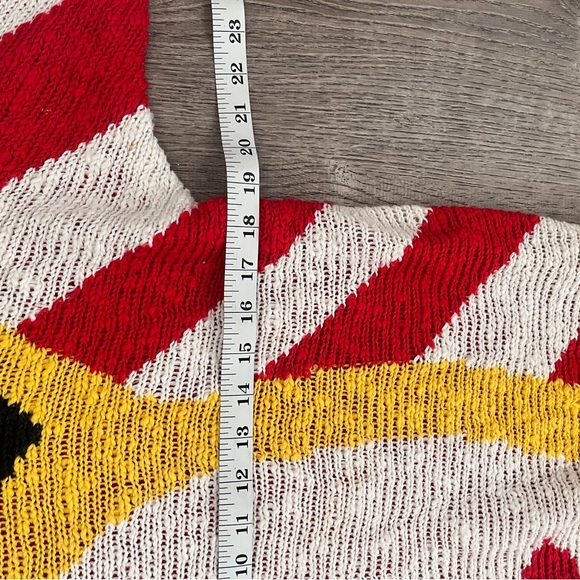 Colorful Abstract Face Sweater - Picture 4 of 5